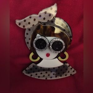 Unique Lady Figure Acrylic Brooch/Pin